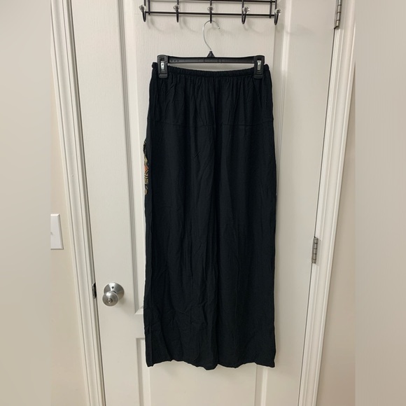 Black Hobo Embroidered Wide Leg Pants - Picture 16 of 17